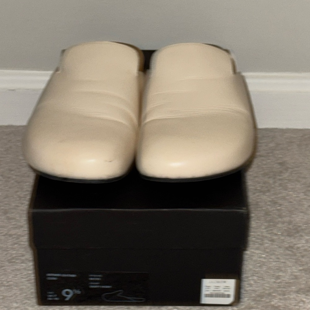 Genuine leather J.Crew mules